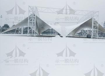 膜結構遇上大雪天，如何保護？
